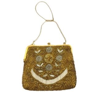 La Regale Kiss Lock Vintage Beaded Bag 6” x 5.5”